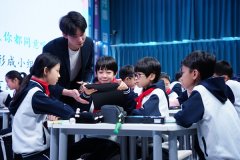 建議一線教師圍繞“思維出汗、思維耐力、思維